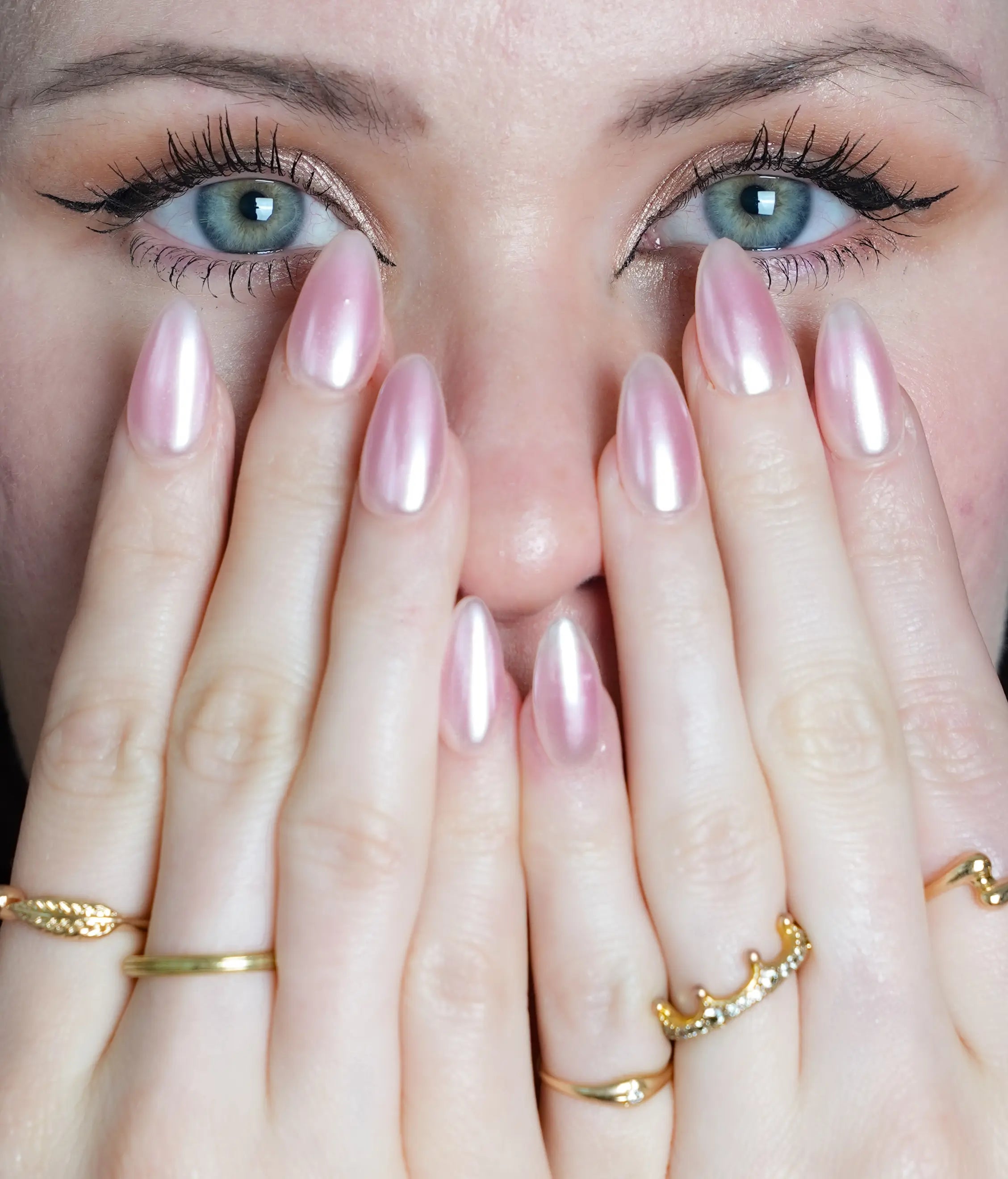Handmade-Press-On-Nails