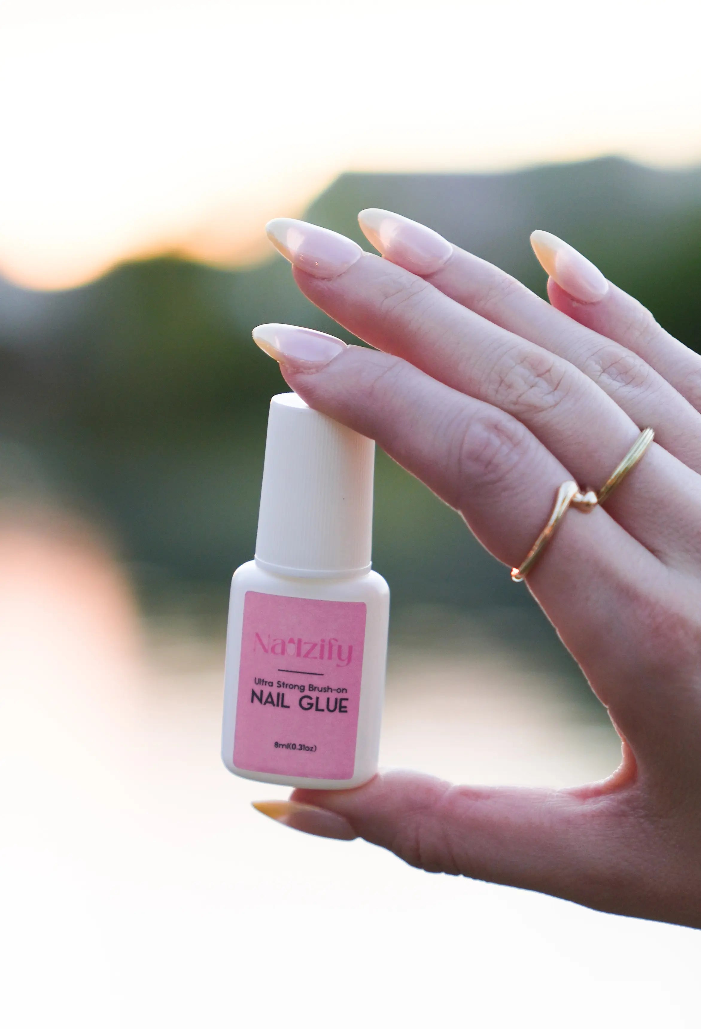 press-on nails-glue